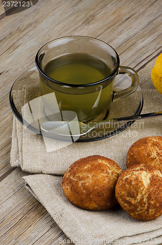 Image of Lemon tea and cookies