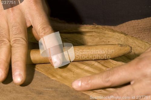 Image of hand rolled cigars