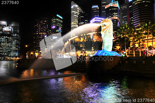 Image of Merlion fountain at night