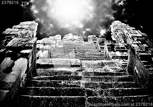 Image of Steep steps at Ta Keo pyramid