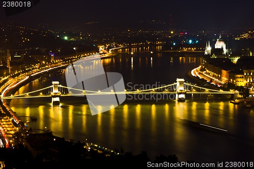 Image of Budapest at night