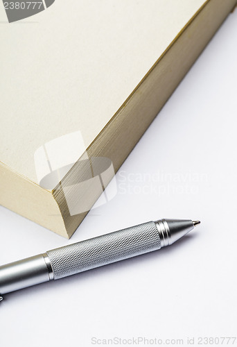 Image of Memo pad and pen