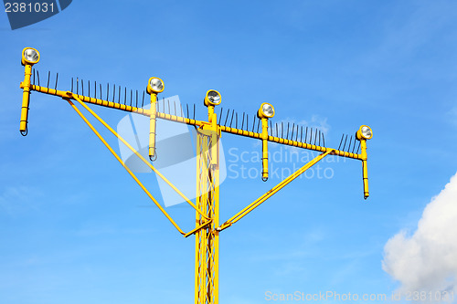 Image of Airport approach landing direction light