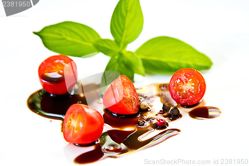 Image of Tomato with Basil and Balsamic dressing