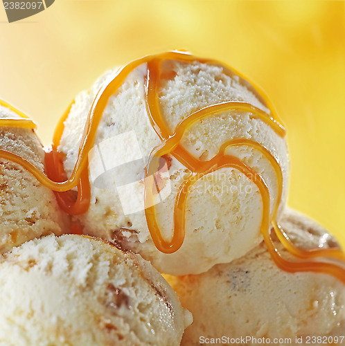 Image of ice cream with caramel sauce