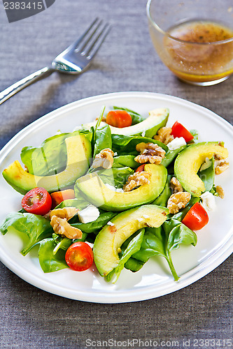 Image of Avocado with Spinach and Feta salad