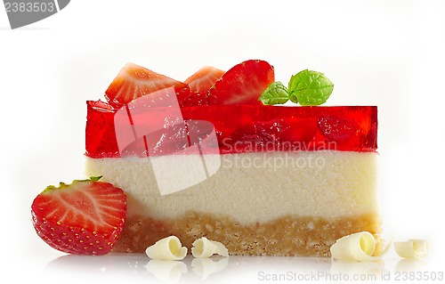 Image of Strawberry cheesecake with fresh berries and white chocolate