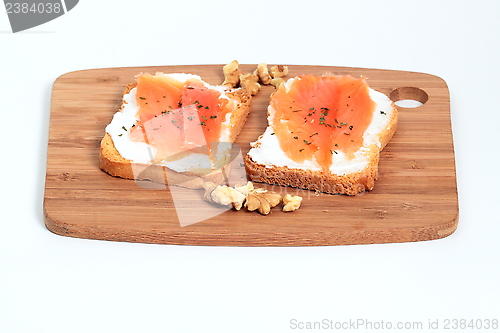 Image of salmonand soft cheese