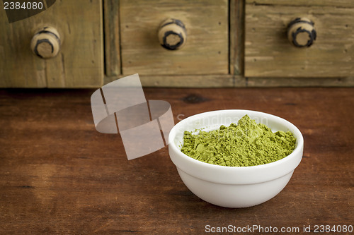 Image of moringa leaf powder