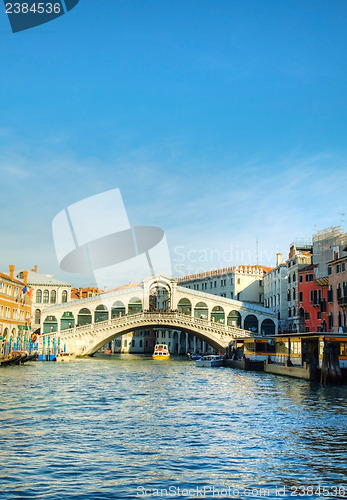 Image of Rialto Bridge (Ponte Di Rialto) in Venice, Italy