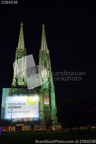 Image of The Votive Church in Vienna at night time