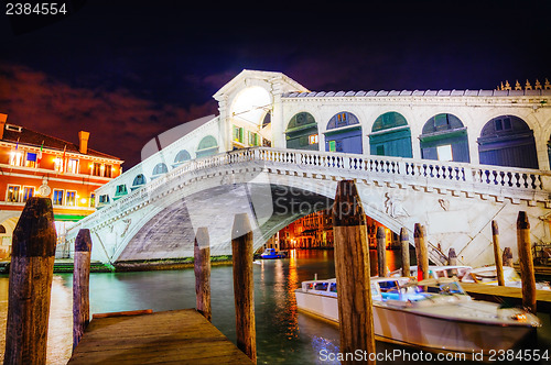 Image of Rialto Bridge (Ponte Di Rialto) in Venice, Italy