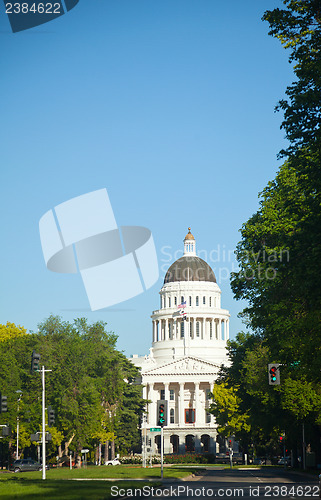 Image of Capitol building in Sacramento, California