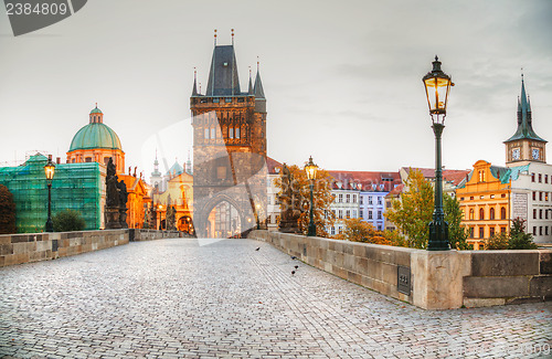 Image of Charles bridge in Prague early in the morning