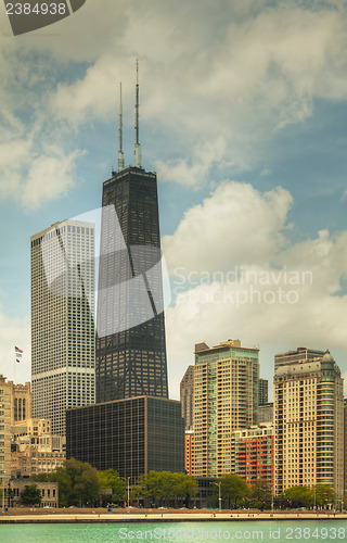 Image of Downtown Chicago, IL on a sunny day