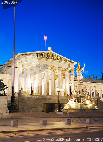 Image of Austrian parliament building (Hohes Haus) in Vienna