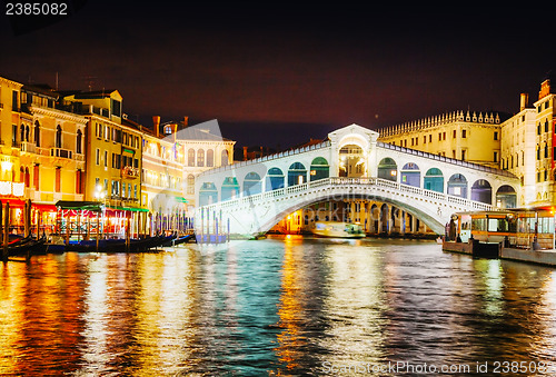 Image of Rialto Bridge (Ponte Di Rialto) in Venice, Italy