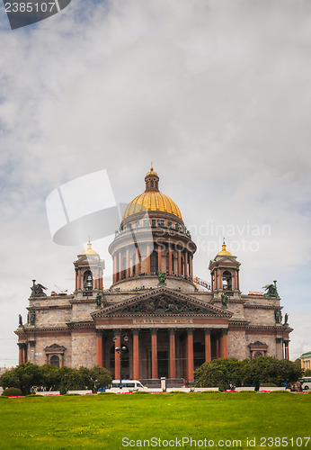 Image of Saint Isaac's Cathedral (Isaakievskiy Sobor) in Saint Petersburg