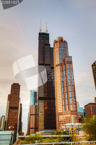 Image of Downtown Chicago, IL in the evening