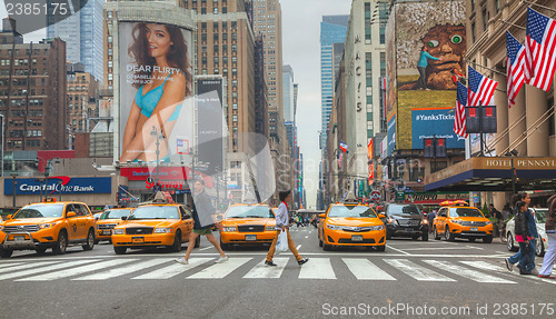 Image of Yellow taxis at the New York City street