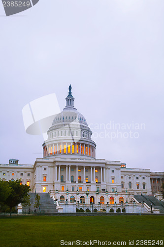 Image of United States Capitol building in Washington, DC