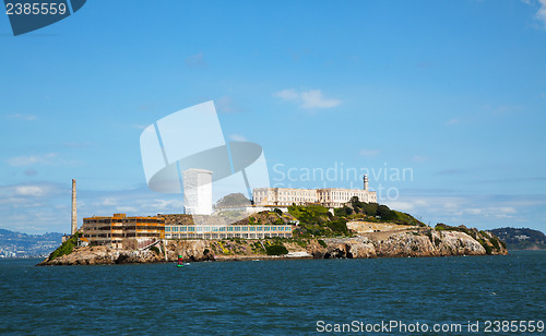 Image of Alkatraz island in San Francisco bay, California