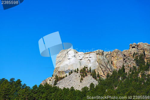 Image of Mount Rushmore monument in South Dakota