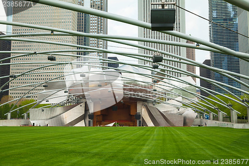 Image of Jay Pritzker Pavilion in Millennium Park in Chicago