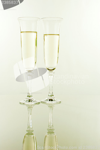 Image of Two glasses full of champagne