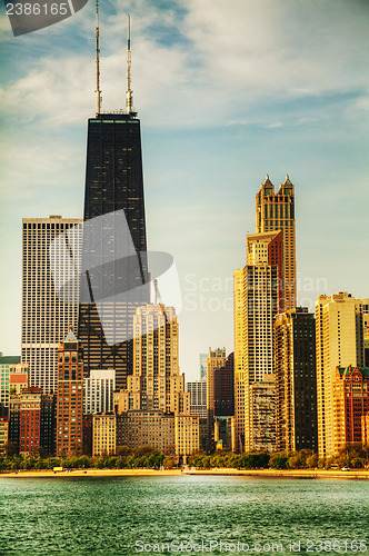 Image of Downtown Chicago, IL in the morning