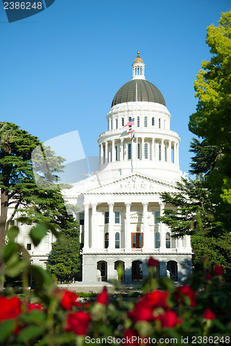 Image of Capitol building in Sacramento, California