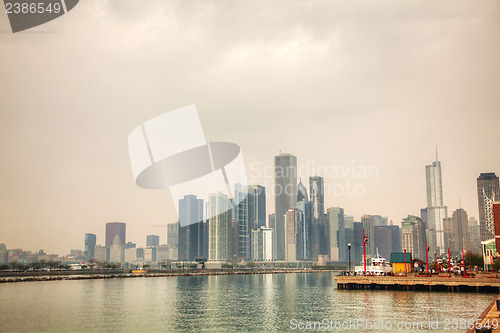 Image of Downtown Chicago, IL on a cloudy day