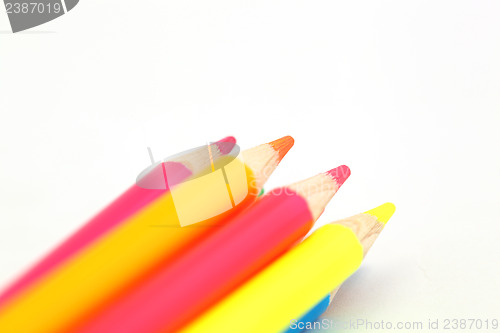 Image of colored pencils