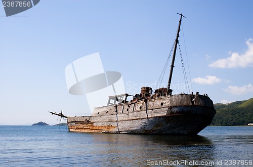 Image of Ruined ship
