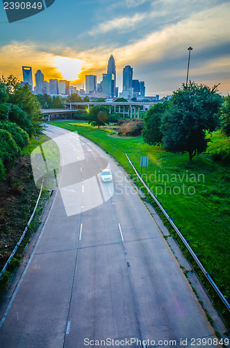 Image of highway traffic near a big city