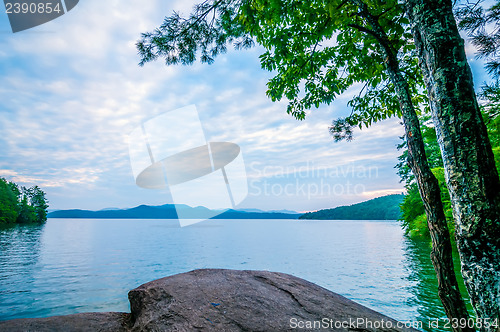 Image of scenery around lake jocasse gorge