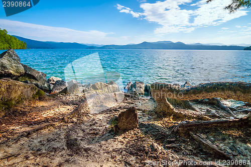 Image of scenery around lake jocasse gorge