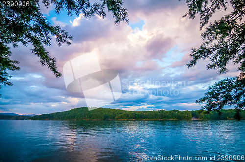 Image of scenery around lake jocasse gorge