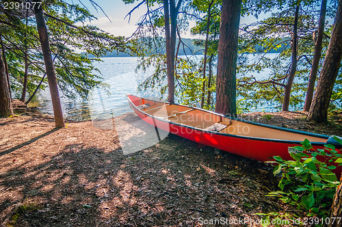 Image of kayak by the water