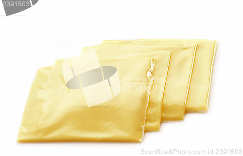 Image of Creamy processed cheese slices