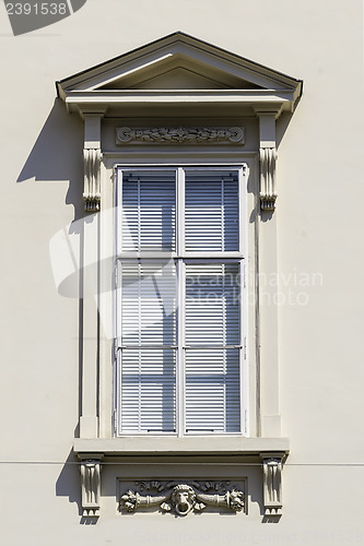 Image of window with closed jalousie