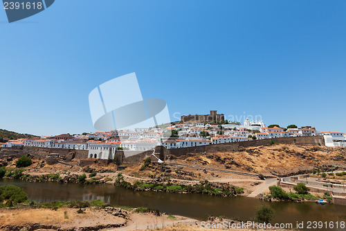 Image of Walled town and castle