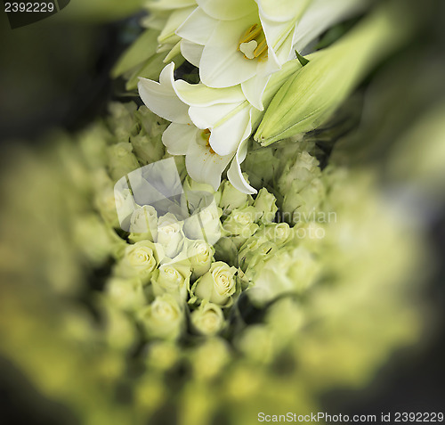Image of White Lilies and Roses