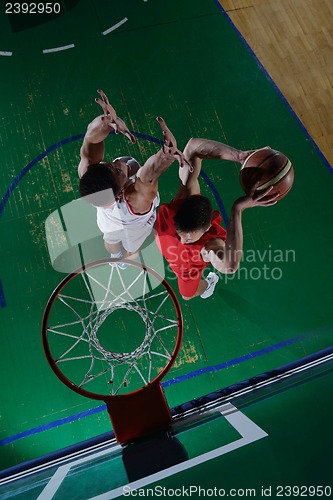 Image of basketball player in action