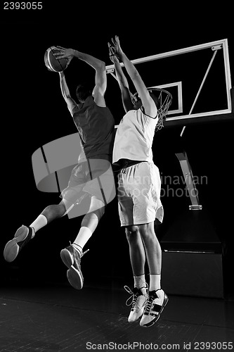 Image of basketball player in action