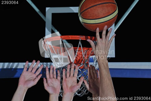 Image of basketball player in action