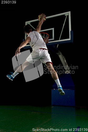 Image of basketball player in action