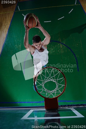 Image of basketball player in action