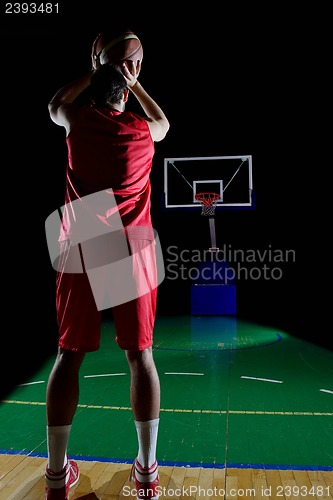 Image of basketball player in action