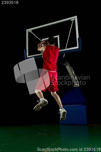 Image of basketball player in action